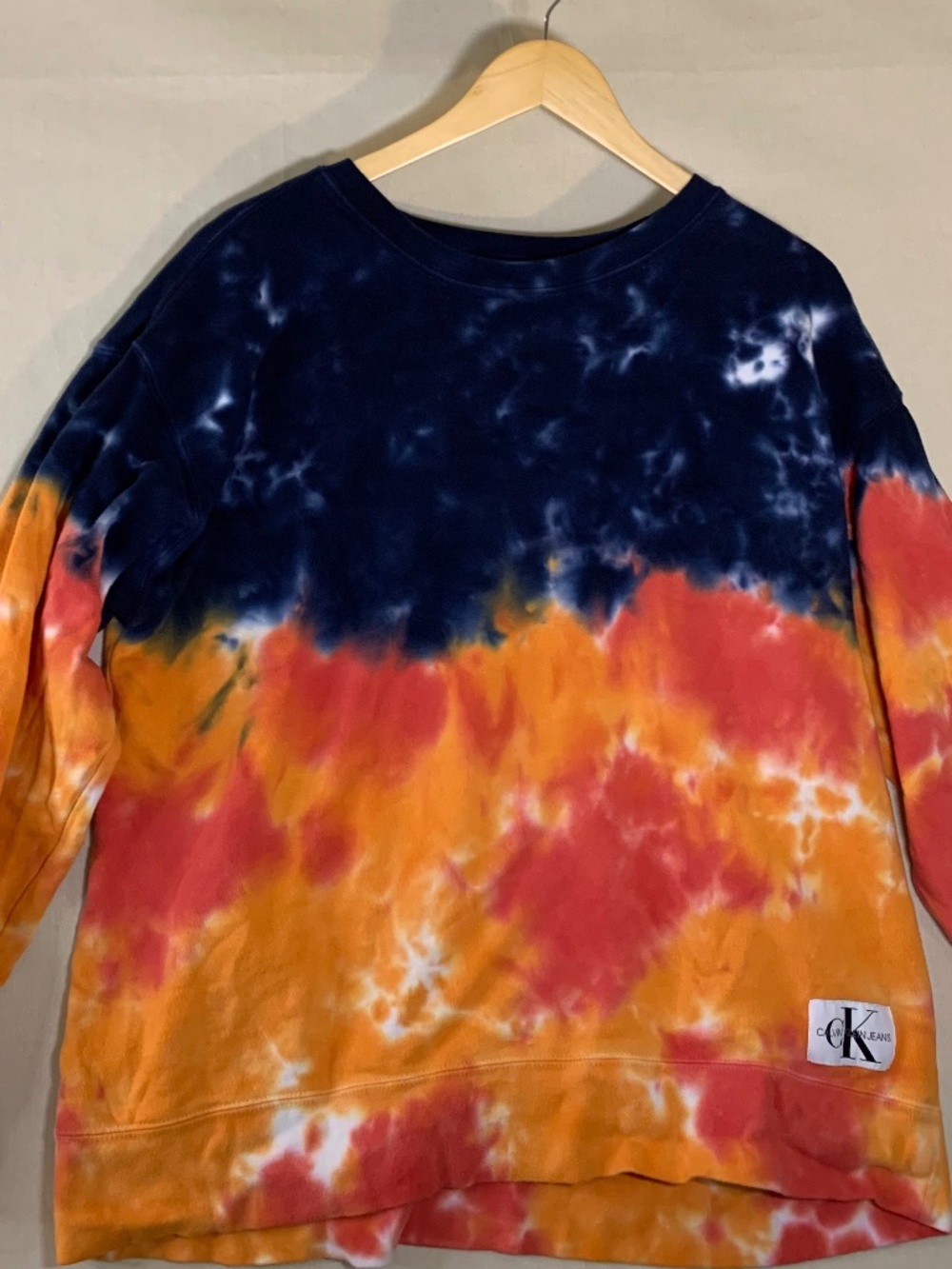 Calvin Klein Jeans High Tide Tie Dye Crewneck Sweatshirt Medium Sunset Orange Na